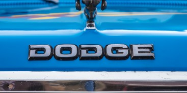 Biedni, błyskotliwi i bezlitośni bracia Dodge - poznaj niezwykłą historię powstania marki
