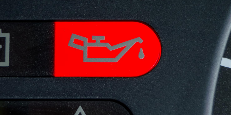 kontrolka oleju w samochodzie