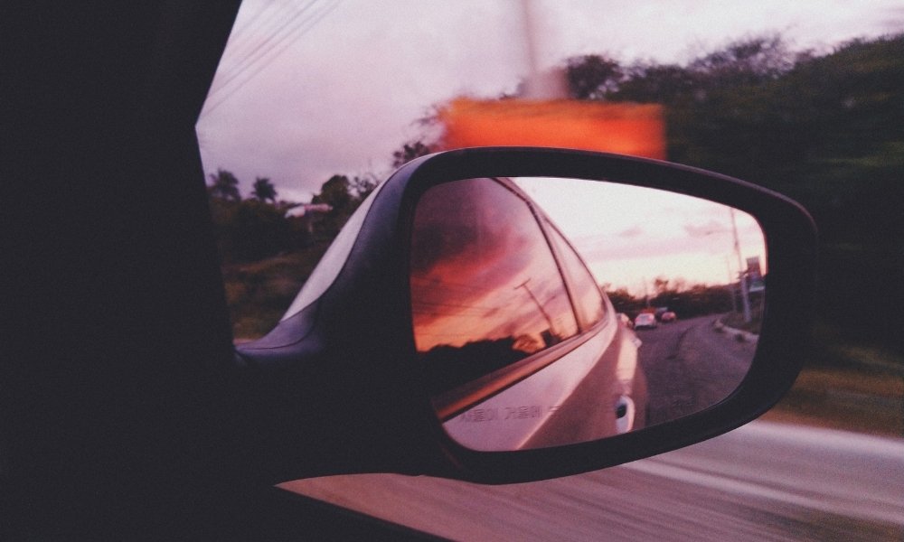 lusterko samochodowe