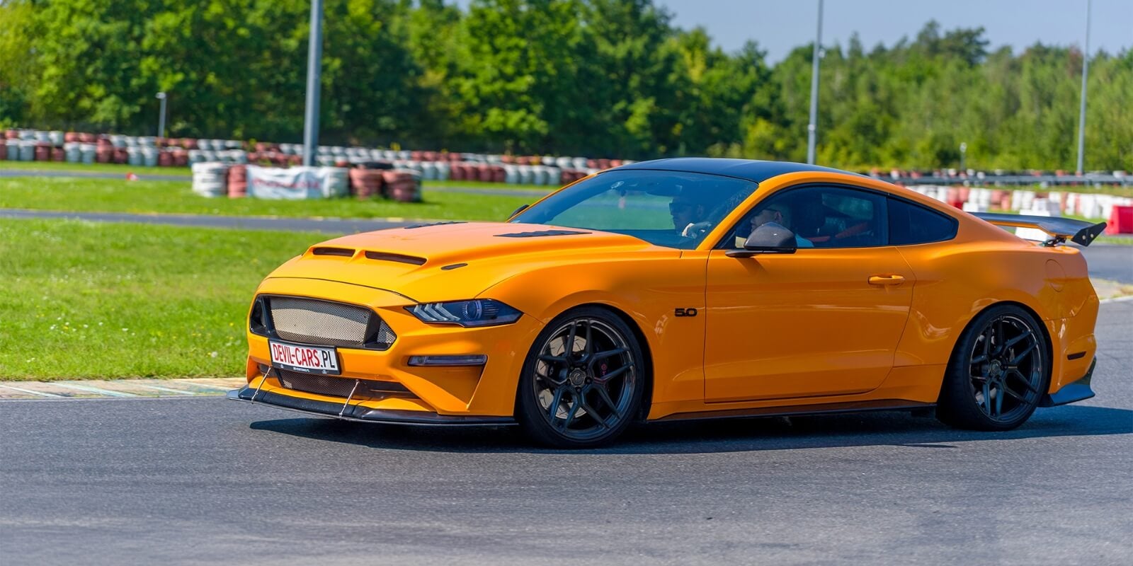 ford mustang gt4-pack