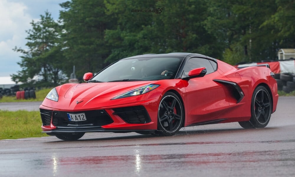 auto z RWD - Chevrolet Corvette C8