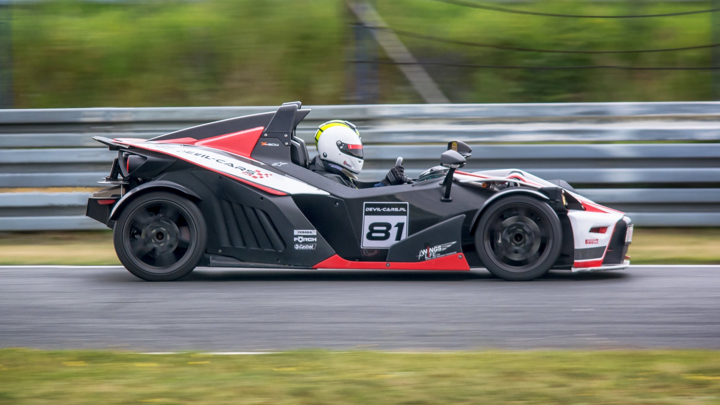 Lamborghini Gallardo vs. KTM X-BOW