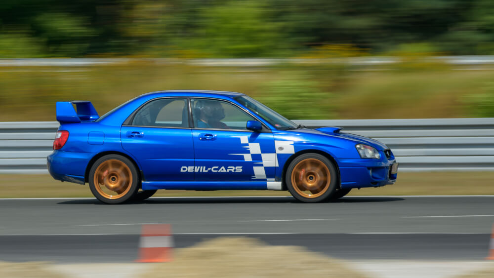 Mitsubishi Lancer Evo 10 vs. Subaru Impreza WRX