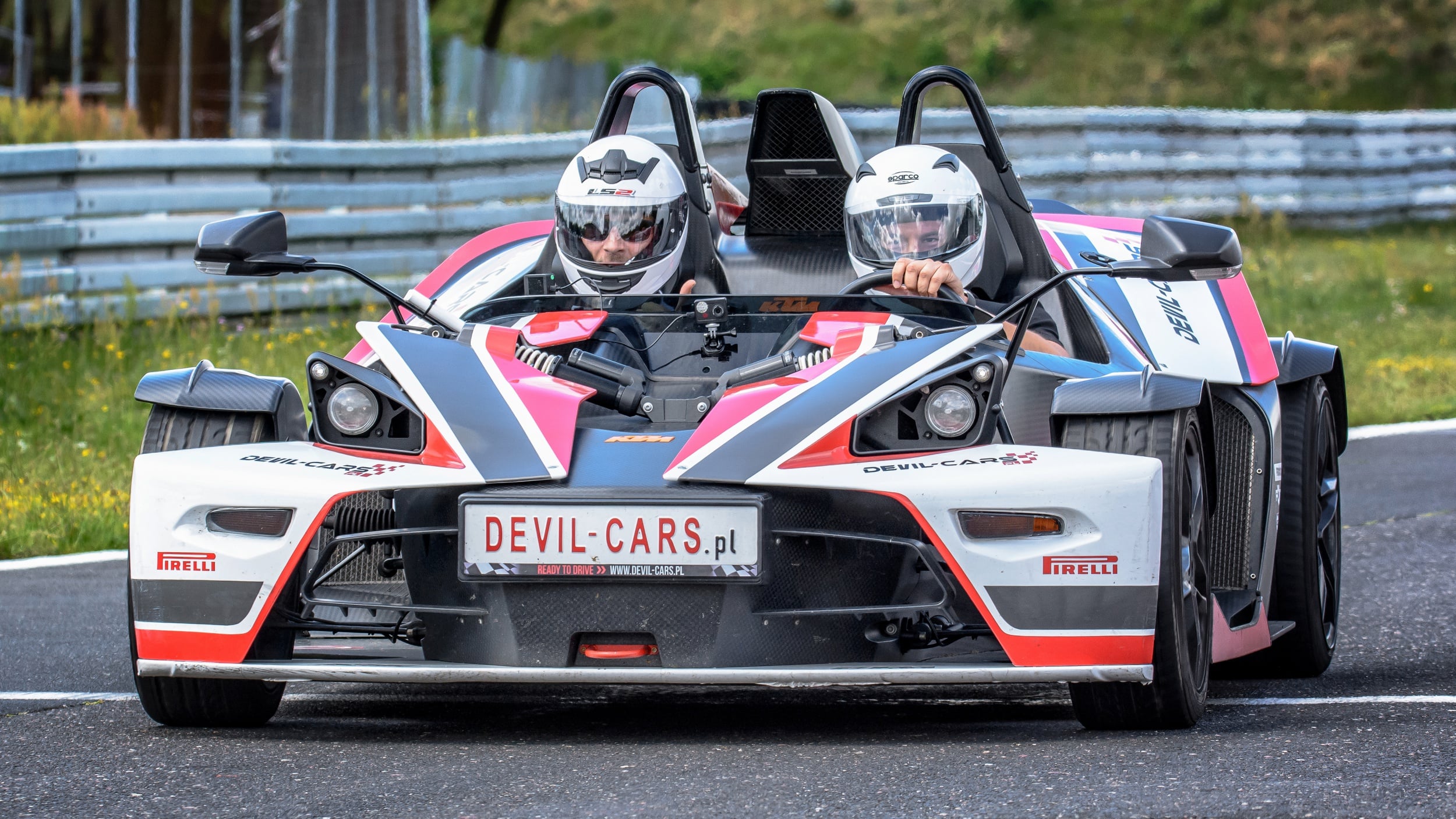 Lamborghini Gallardo vs. KTM X-BOW