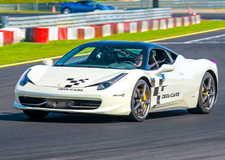 Ferrari Italia (458) Ferrari Italia (458)