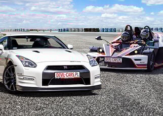 KTM X-BOW vs. Nissan GTR 