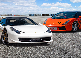 Lamborghini Gallardo vs. Ferrari Italia (458) Lamborghini Gallardo vs. Ferrari Italia (458)